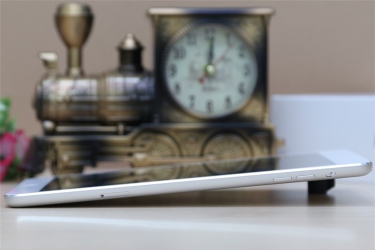 Máy tính bảng iPad Mini 2 Retina Cellular 16GB Màu Bạc