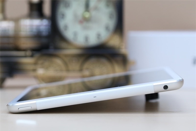 Máy tính bảng iPad Mini 2 Retina Cellular 16GB Màu Bạc