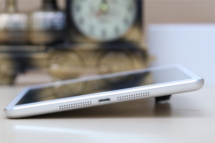 Máy tính bảng iPad Mini 2 Retina Cellular 16GB Màu Bạc