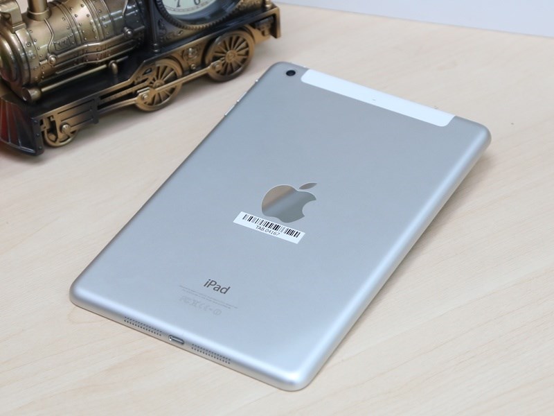 Máy tính bảng iPad Mini 2 Retina Cellular 16GB Màu Bạc