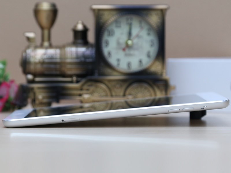 Máy tính bảng iPad Mini 2 Retina Cellular 16GB Màu Bạc