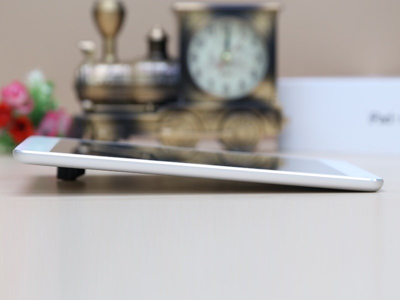 Máy tính bảng iPad Mini 2 Retina Cellular 16GB Màu Bạc