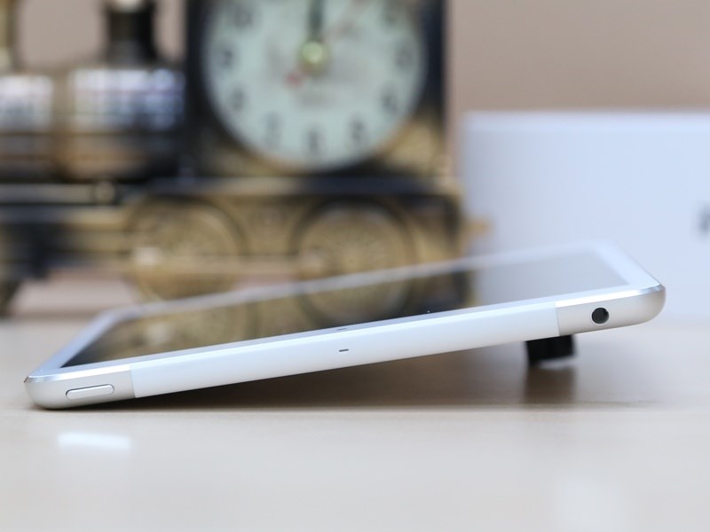 Máy tính bảng iPad Mini 2 Retina Cellular 16GB Màu Bạc