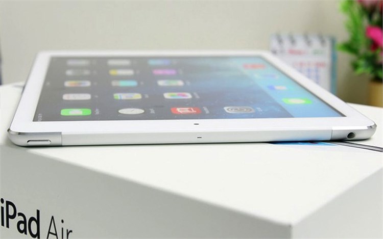Máy tính bảng iPad Air Cellular 16GB