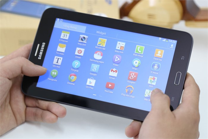 Máy tính bảng Samsung Galaxy Tab 3 Lite (T111) Màu Đen