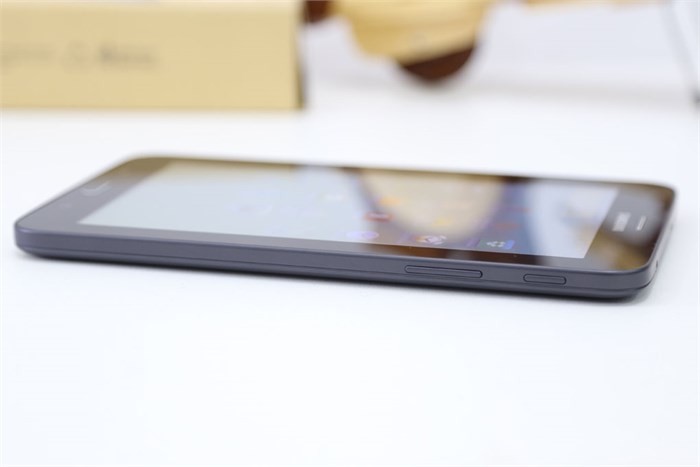 Máy tính bảng Samsung Galaxy Tab 3 Lite (T111) Màu Đen