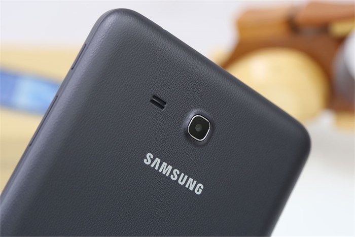 Máy tính bảng Samsung Galaxy Tab 3 Lite (T111) Màu Đen
