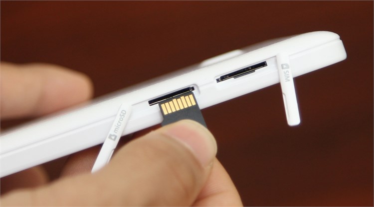 Máy tính bảng Samsung Galaxy Tab 3 Lite (T111) Màu Trắng