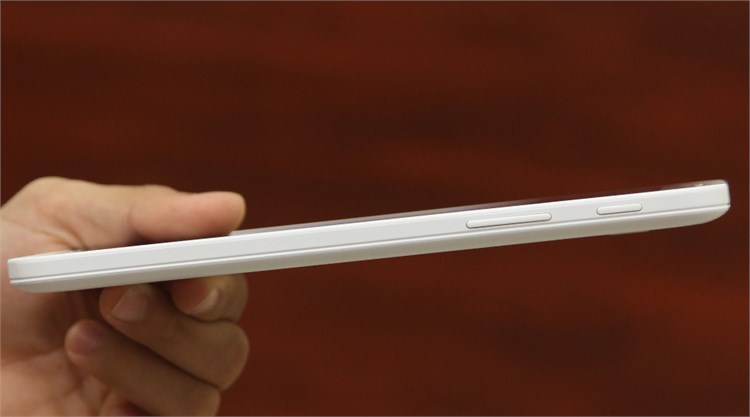 Máy tính bảng Samsung Galaxy Tab 3 Lite (T111) Màu Trắng