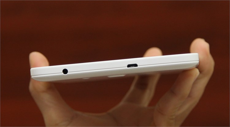 Máy tính bảng Samsung Galaxy Tab 3 Lite (T111) Màu Trắng