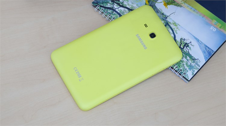 Máy tính bảng Samsung Galaxy Tab 3 Lite (T111) Màu Vàng