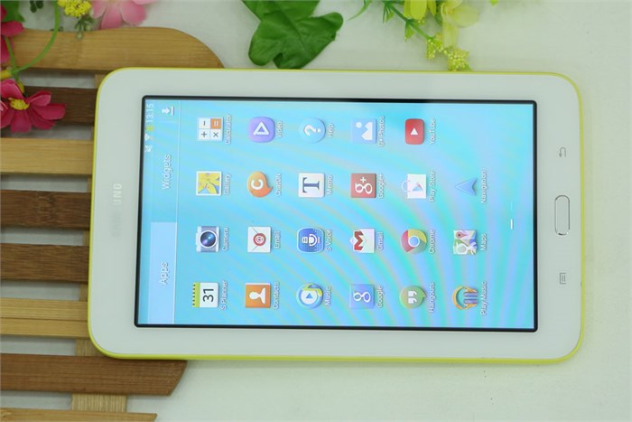 Máy tính bảng Samsung Galaxy Tab 3 Lite (T111) Màu Vàng