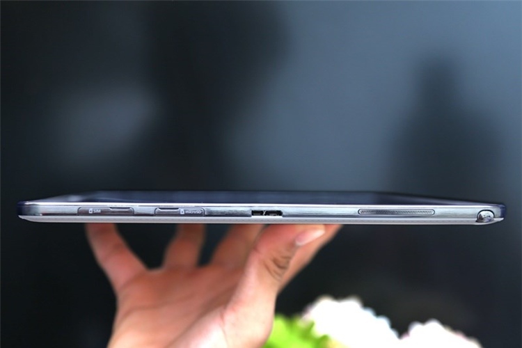 Máy tính bảng Samsung Galaxy Note Pro 12.2 3G 32GB (P901) Màu Trắng