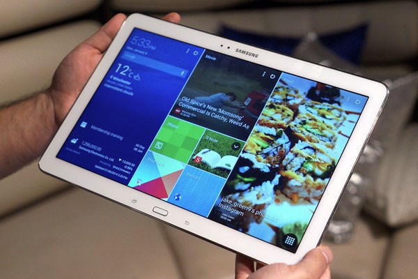 Samsung Galaxy Tab Pro 12.2 màn hình Super Clear LCD