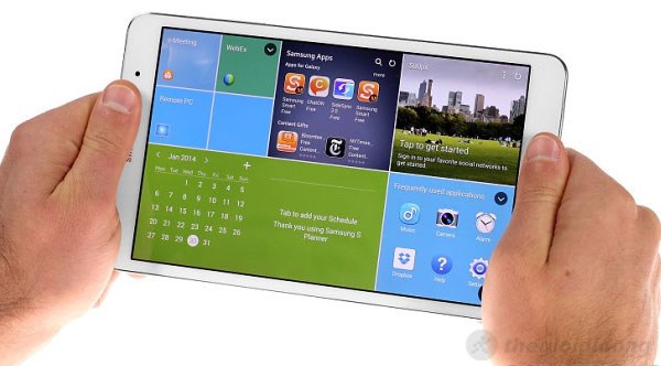 Tablet cao cấp với nhiều tính năng tiên tiến Samsung Galaxy Tab Pro 8.4