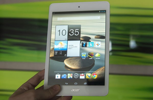 Acer Iconia A1 830 màn hình 7.9inch IPS