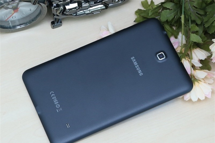 Máy tính bảng Samsung Galaxy Tab 4 8.0 (SM-T331) Màu Đen