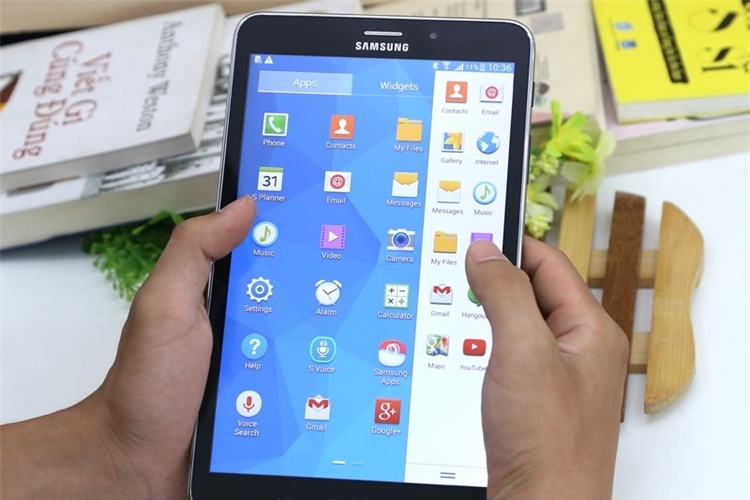 Máy tính bảng Samsung Galaxy Tab 4 8.0 (SM-T331) Màu Đen