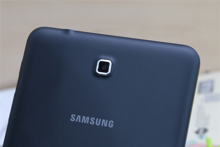 Máy tính bảng Samsung Galaxy Tab 4 8.0 (SM-T331) Màu Đen