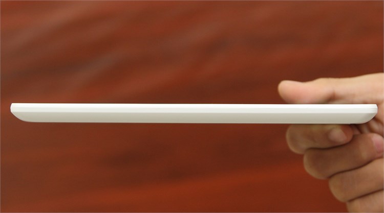 Máy tính bảng Acer Iconia B1-740 Màu Trắng