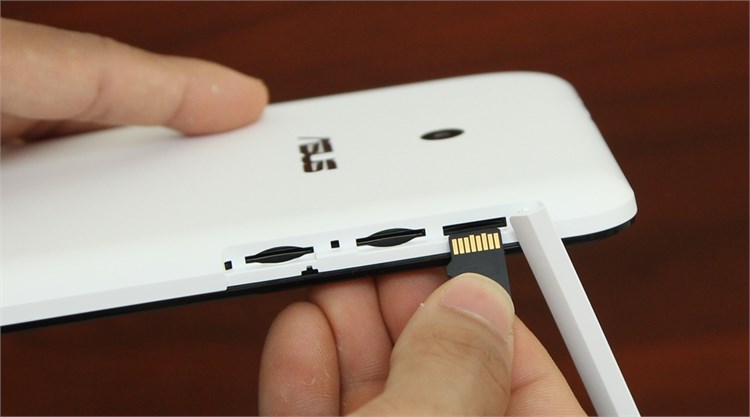 Máy tính bảng Asus FonePad 7 (FE170CG)