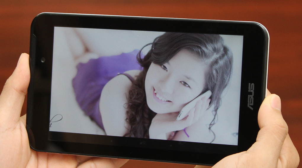 Máy tính bảng Asus FonePad 7 (FE170CG)