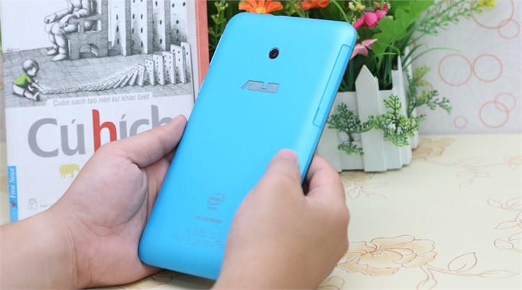 Máy tính bảng Asus FonePad 7 (FE170CG)