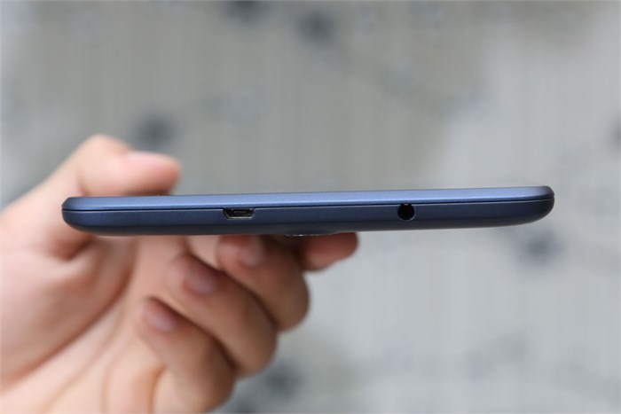 Máy tính bảng Lenovo IdeaTab A7-50 (A3500) Màu Xanh Dương