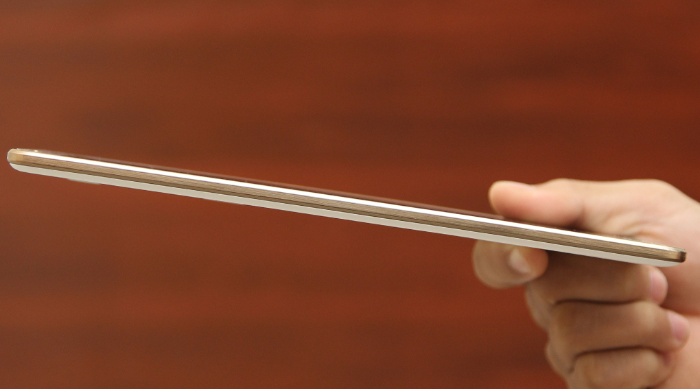 Máy tính bảng Samsung Galaxy Tab S 8.4 (SM-T705) Màu Trắng