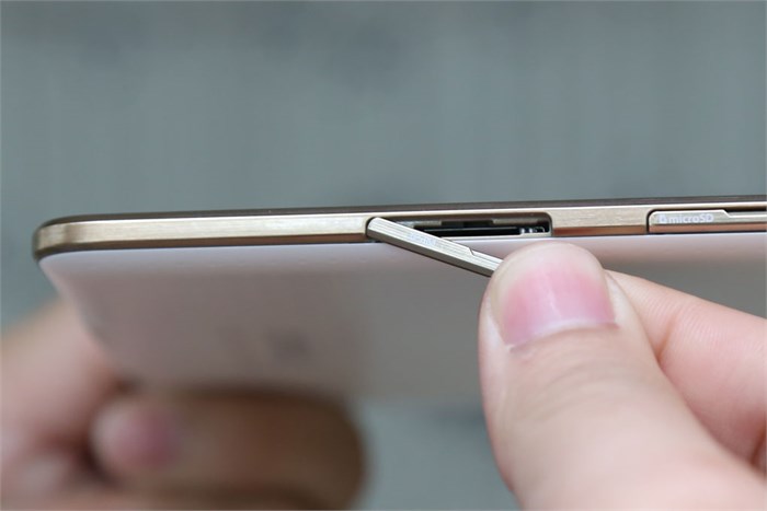 Máy tính bảng Samsung Galaxy Tab S 8.4 (SM-T705) Màu Trắng