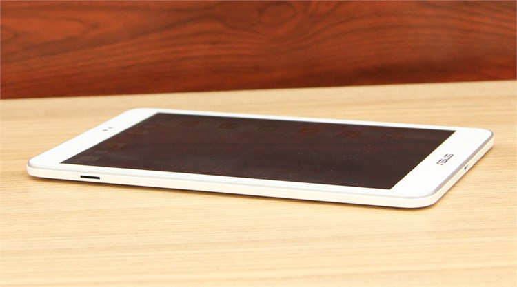 Máy tính bảng Asus MeMo Pad 8 (ME581CL)