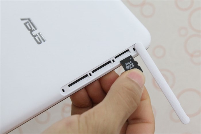 Máy tính bảng ASUS Fonepad 8 (FE380CG)