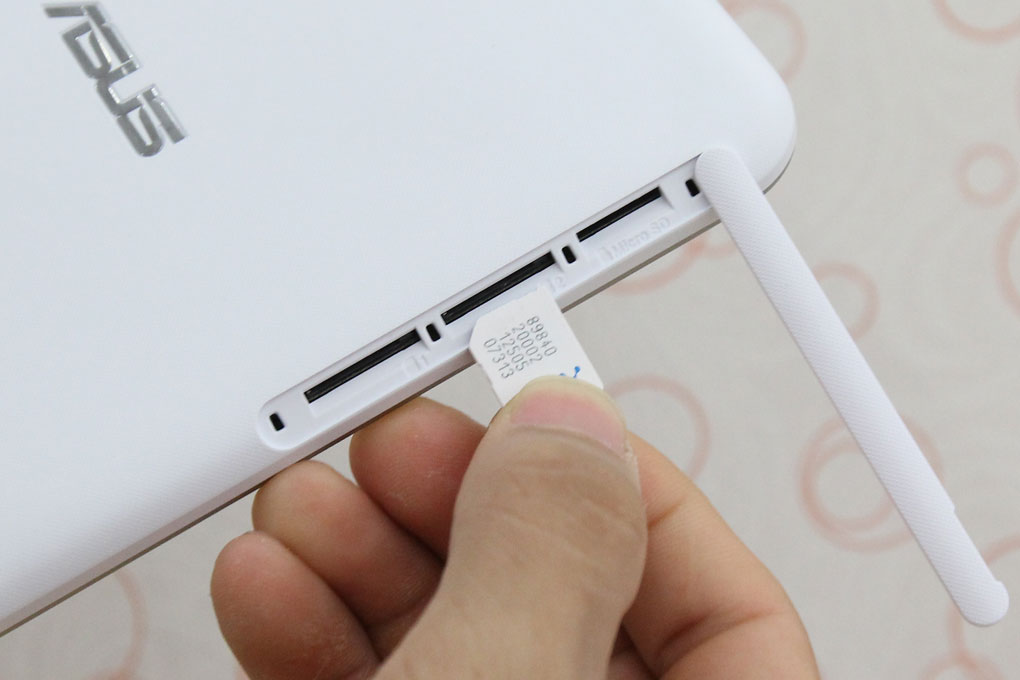 ASUS Fonepad 8 (FE380CG) - 18