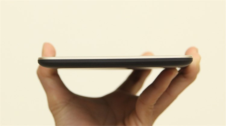 Máy tính bảng Asus Memo Pad 8(ME181CX)