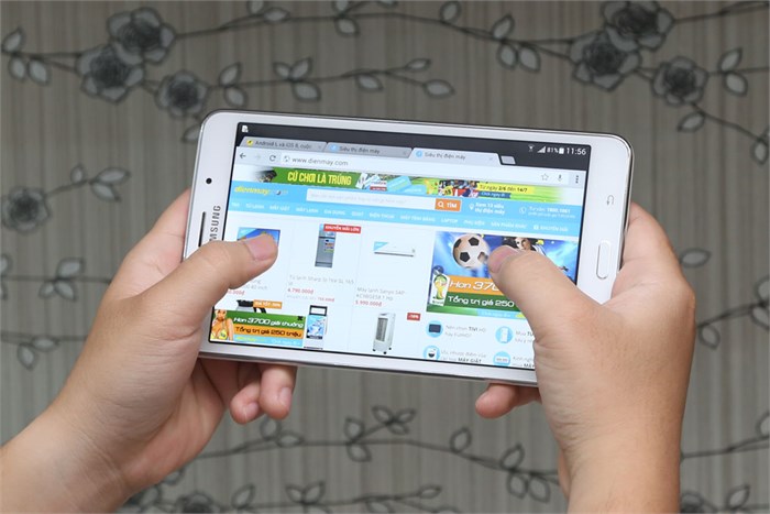 Máy tính bảng Samsung Galaxy Tab 4 7.0 (SM-T231) Màu Trắng