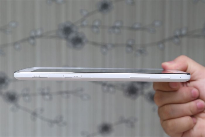 Máy tính bảng Samsung Galaxy Tab 4 7.0 (SM-T231) Màu Trắng