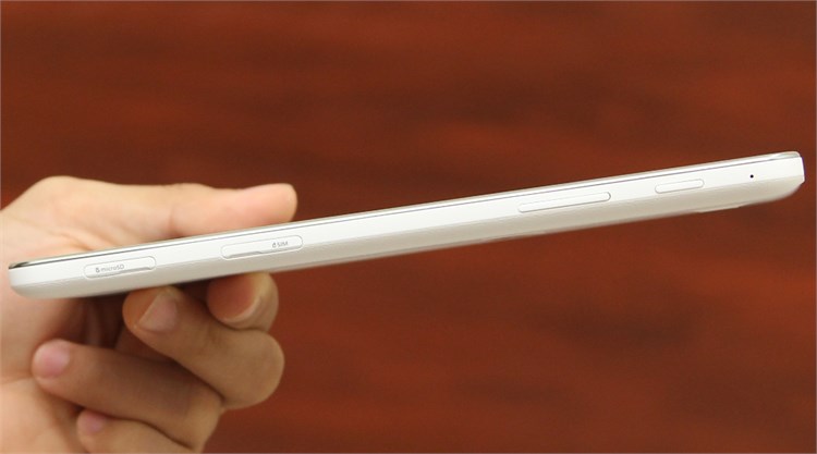 Máy tính bảng Samsung Galaxy Tab 4 7.0 (SM-T231) Màu Trắng