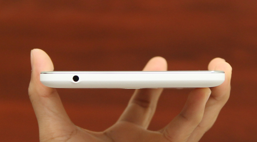 Máy tính bảng Samsung Galaxy Tab 4 7.0 (SM-T231) Màu Trắng