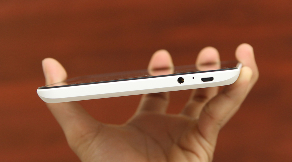 Máy tính bảng Huawei MediaPad 7 Youth 2 8G Màu Vàng đồng