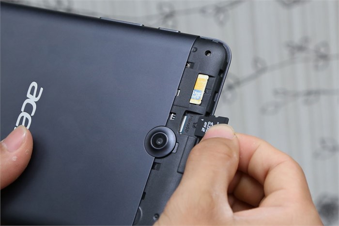 Máy tính bảng Acer Iconia A1-713