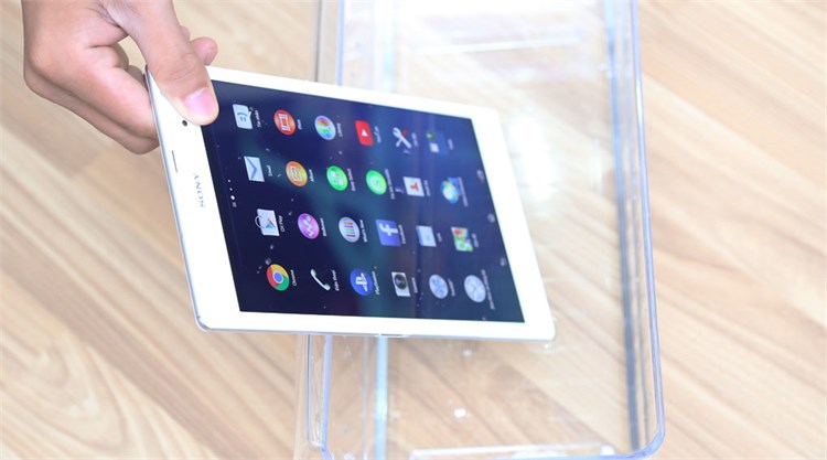 Máy tính bảng Sony Xperia Z3 Tablet Compact