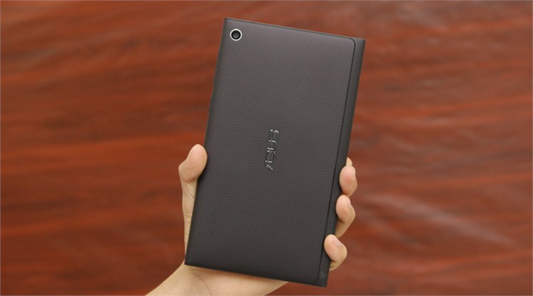 Máy tính bảng Asus MeMO Pad 7 (ME572CL)