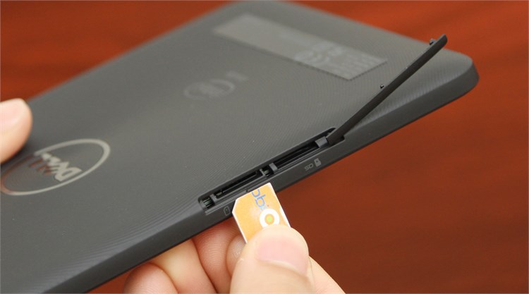 Máy tính bảng Dell Venue 7 3740 3G