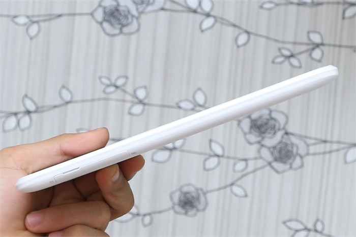 Máy tính bảng Lenovo A7-30 (A3300) Màu Trắng