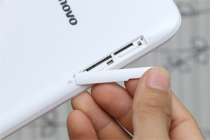 Máy tính bảng Lenovo A7-30 (A3300) Màu Trắng