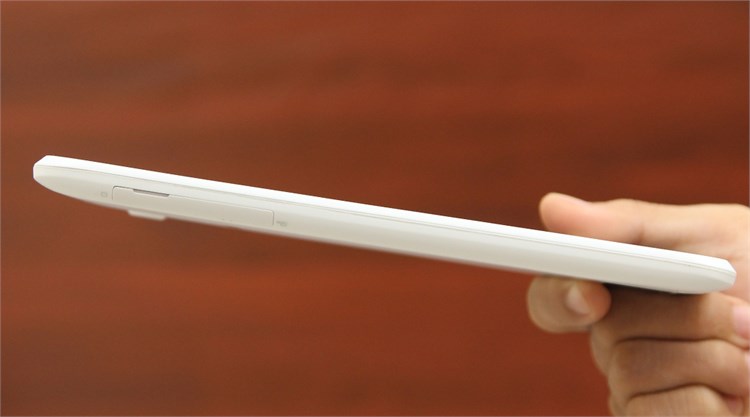 Máy tính bảng Lenovo A7-30 (A3300) Màu Trắng