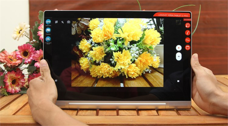 Máy tính bảng Lenovo Yoga Tablet 2 Pro