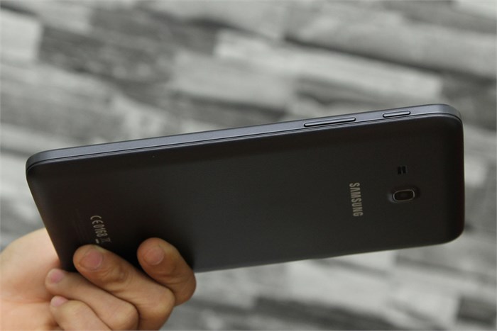 Máy tính bảng Samsung Galaxy Tab 3V T116 Màu Đen