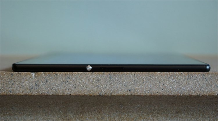 Máy tính bảng Sony Xperia Z4 Tablet