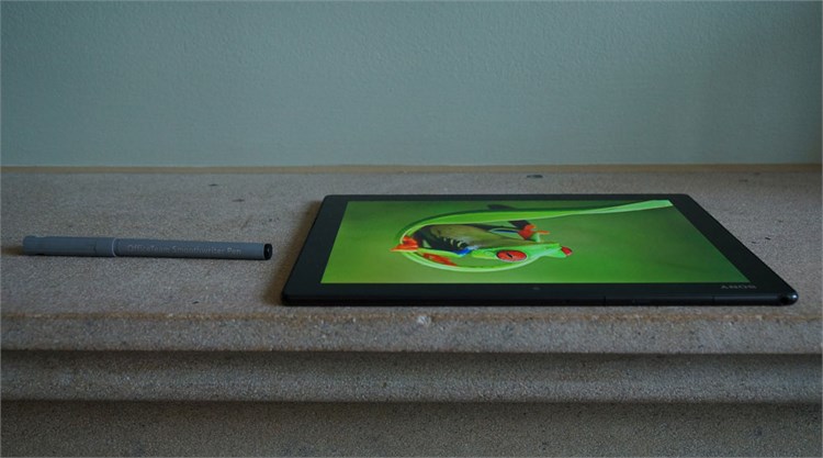 Máy tính bảng Sony Xperia Z4 Tablet